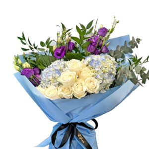 Hydrangea and white rose bouquet